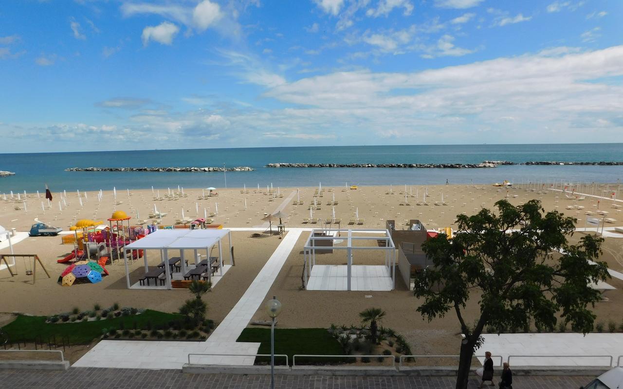 Gimmi Hotel Rimini Exterior foto